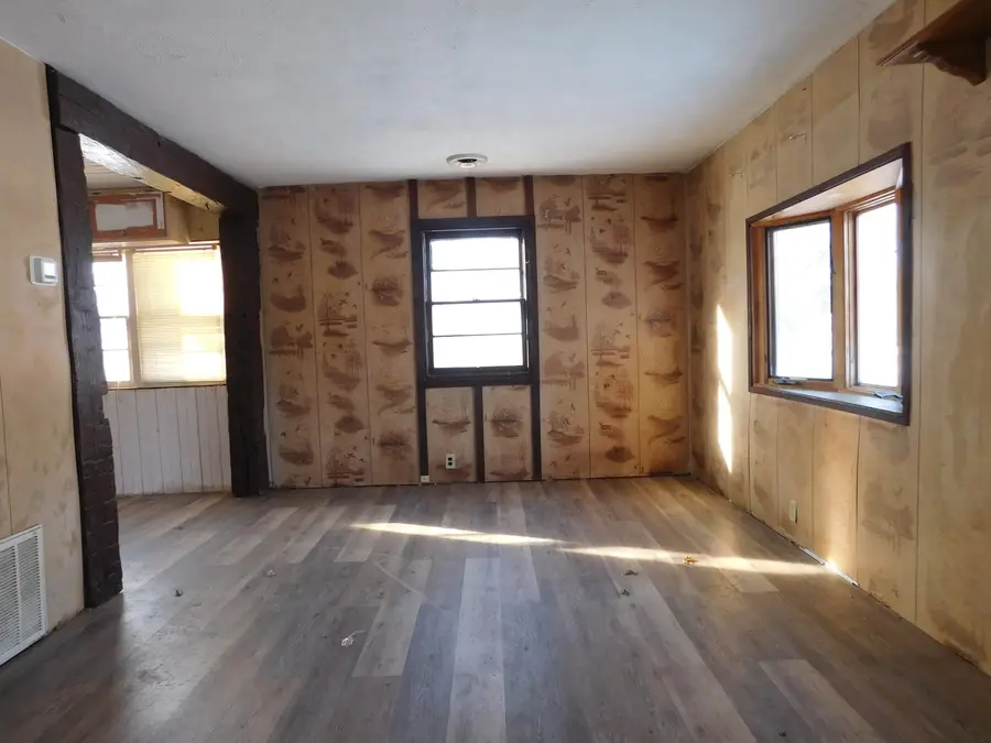 2112 Kathryn Drive, Niles, MI 49120 - Image #3