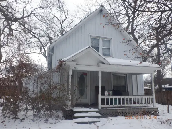 2105 E Ganson Street, Jackson, MI 49202