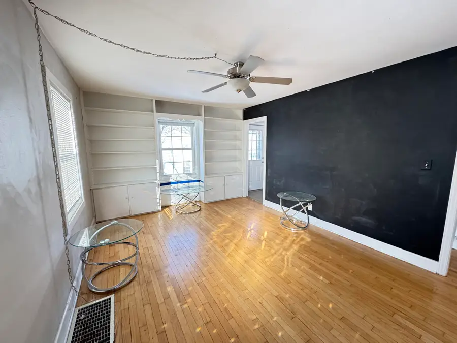 309 E Oak Grove Avenue, Parchment, MI 49004 - #2