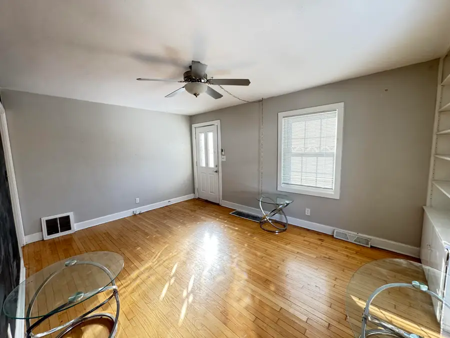 309 E Oak Grove Avenue, Parchment, MI 49004 - #3