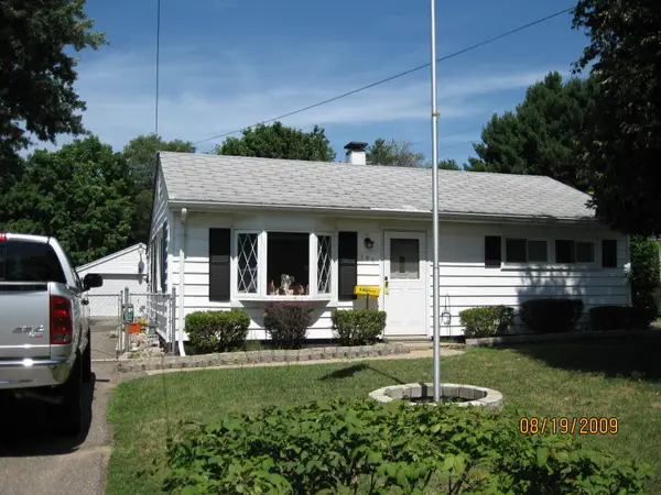 196 Morgan Avenue W, BattleCreek, MI 49037