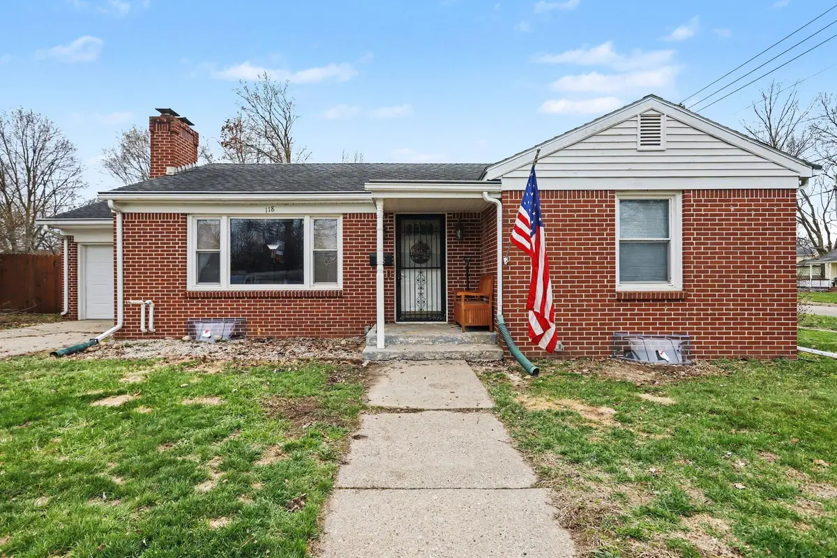 118 W Hoffman Street, Three Rivers, MI 49093 - #1