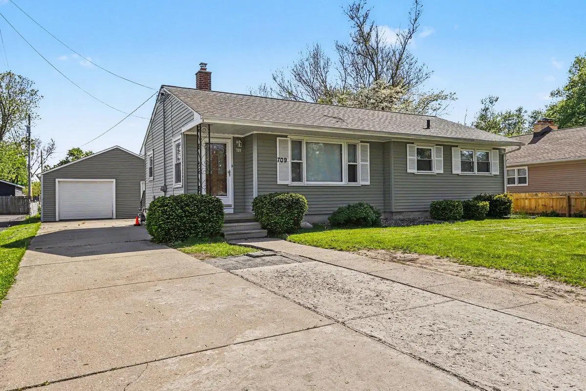 709 W Highland Boulevard, Battle Creek, MI 49015 - #1