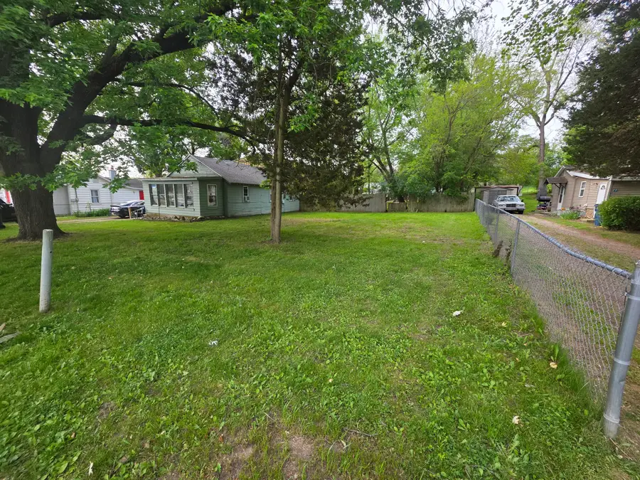 21 Bradley Street, Pennfield, MI 49017 - #3