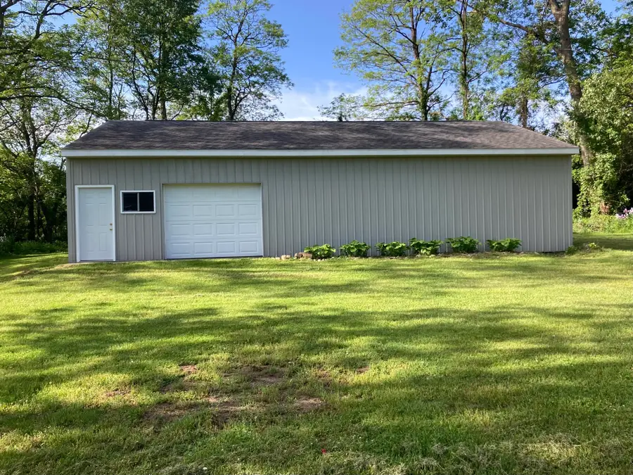 7052 E Drive N, Emmett, MI 49014 - #3