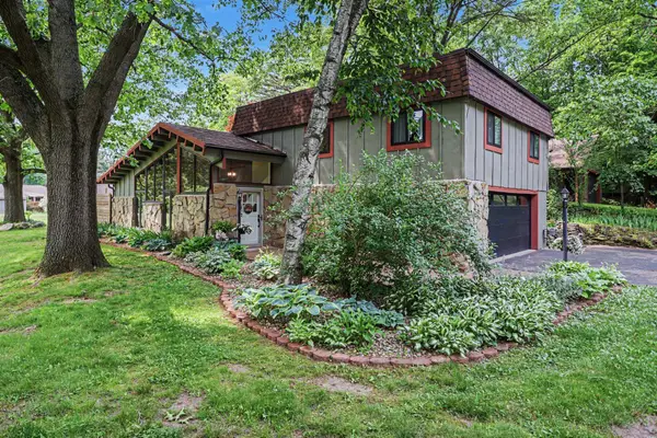 17529 G Drive N, Marshall, MI 49068