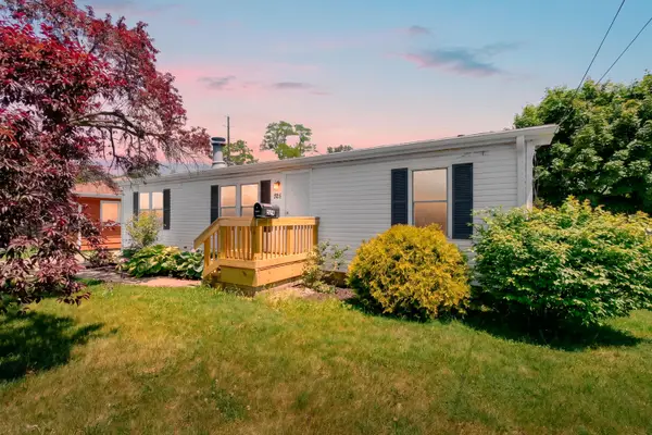 529 Riverside Drive, BattleCreek, MI 49015