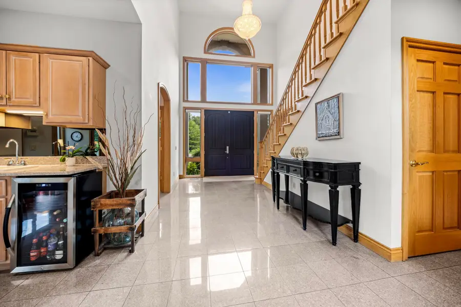 120 Castleridge Drive, Battle Creek, MI 49015 - #3