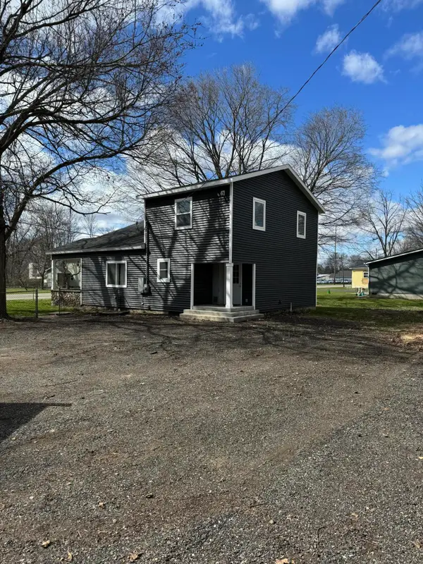429 S Capital Avenue, Athens, MI 49011