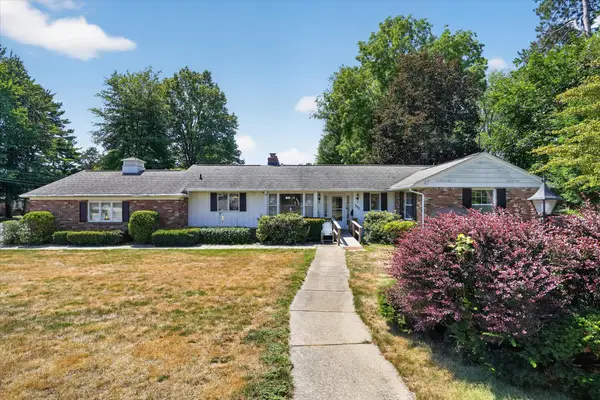 372 South Hills Drive, BattleCreek, MI 49015