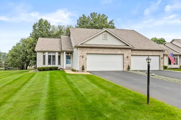 203 Canterbury Park, BattleCreek, MI 49015