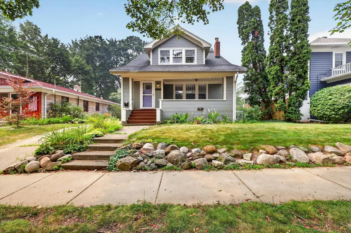 321 Inkster Avenue, Kalamazoo, MI 49001 - #1