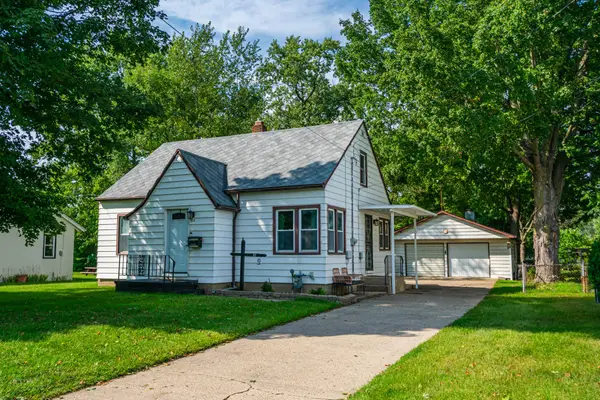 92 Kellogg Street, BattleCreek, MI 49037