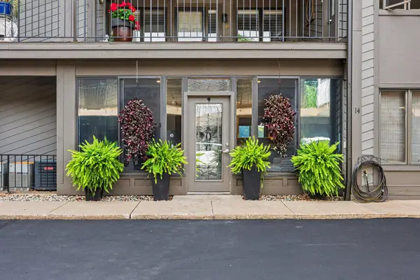 1 Hiawatha Cove Trail Unit: 14, BattleCreek, MI 49015