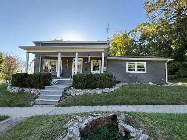 319 High Street, Marshall, MI 49068 - #2