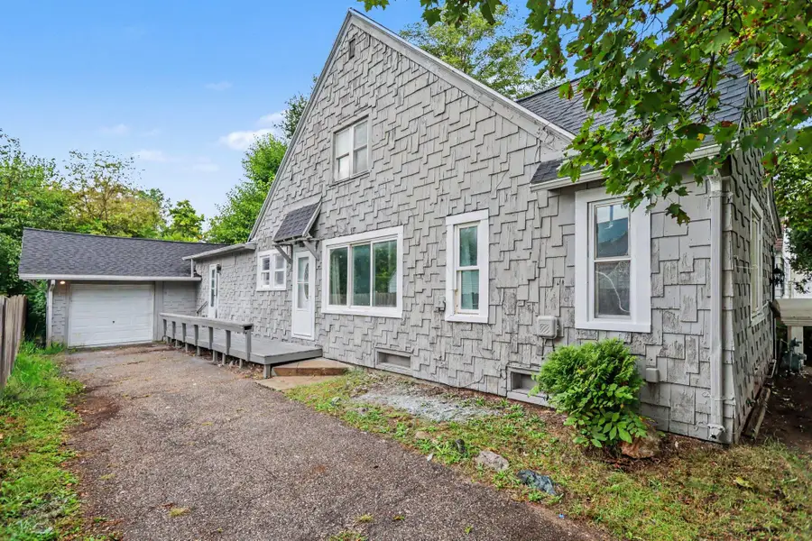 1767 W Michigan Avenue, Battle Creek, MI 49037 - #2