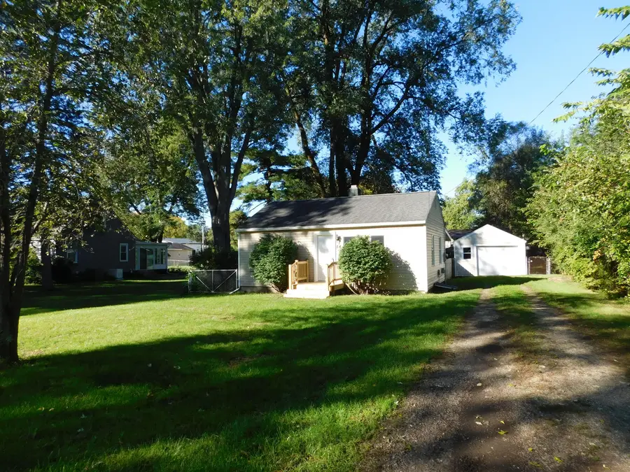 54 S 30th Street S, Battle Creek, MI 49015 - #2