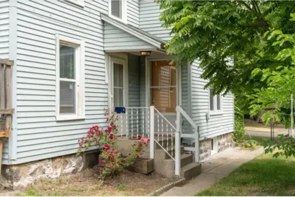 1213 Summit Avenue, Kalamazoo, MI 49006