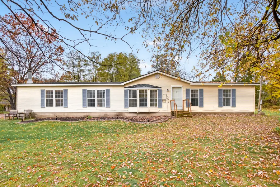 112 Sellers Road, Pennfield, MI 49014 - #2