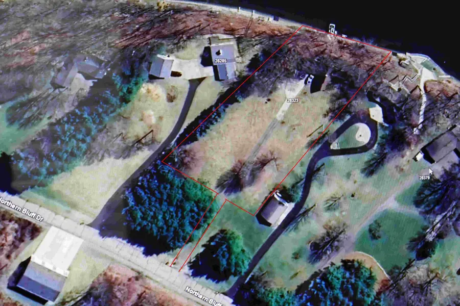 28323 Northern Bluff Drive, Gobles, MI 49055 - #2