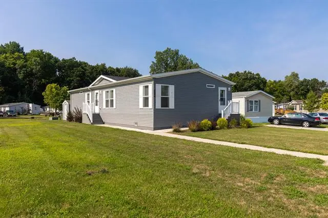 539 Harwood Court Unit: 134, Eaton Rapids, MI 48827 - #1
