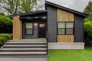 601 Jackson Avenue, Muskegon, MI 49442