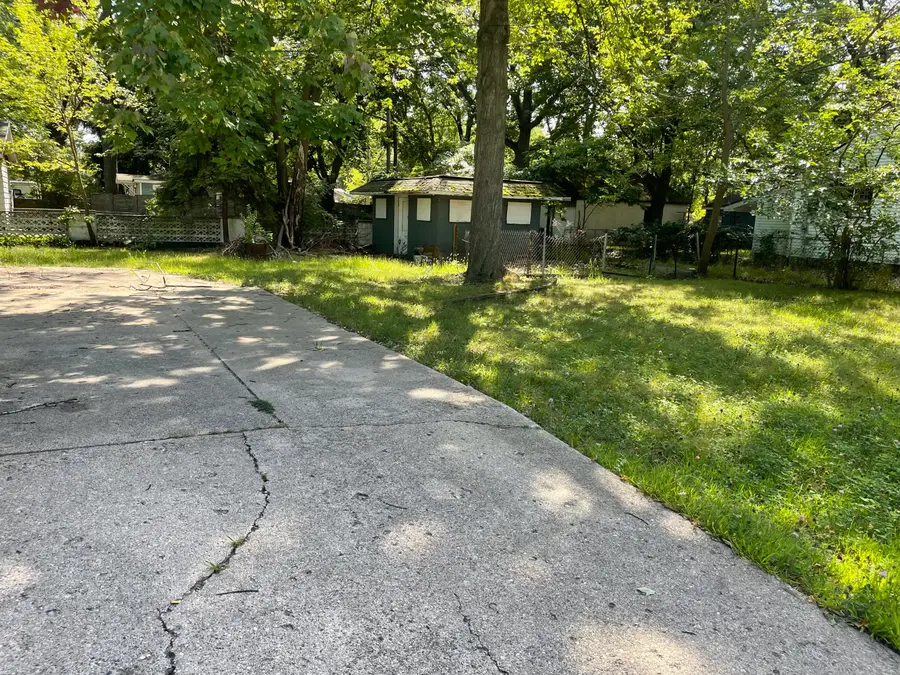 371 E Columbia Avenue, Muskegon Heights, MI 49444 - Image #3