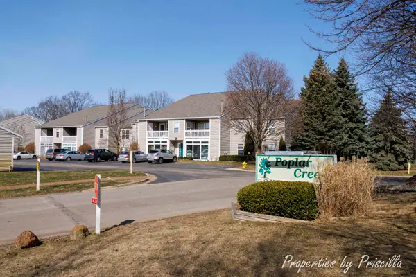3025 Poplar Creek Drive SE Unit: 104, GrandRapids, MI 49512