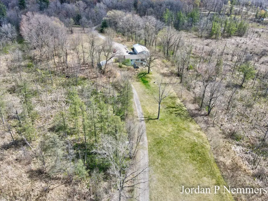 12375 Overlook Drive NE, Greenville, MI 48838 - #3