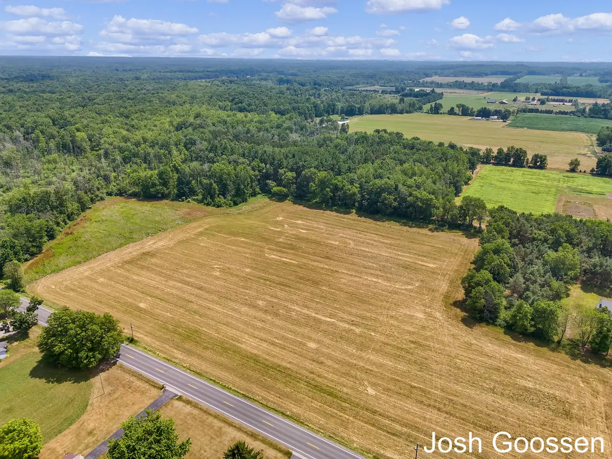 11288 18 Mile Road NE, Spencer, MI 49319 - Image #1