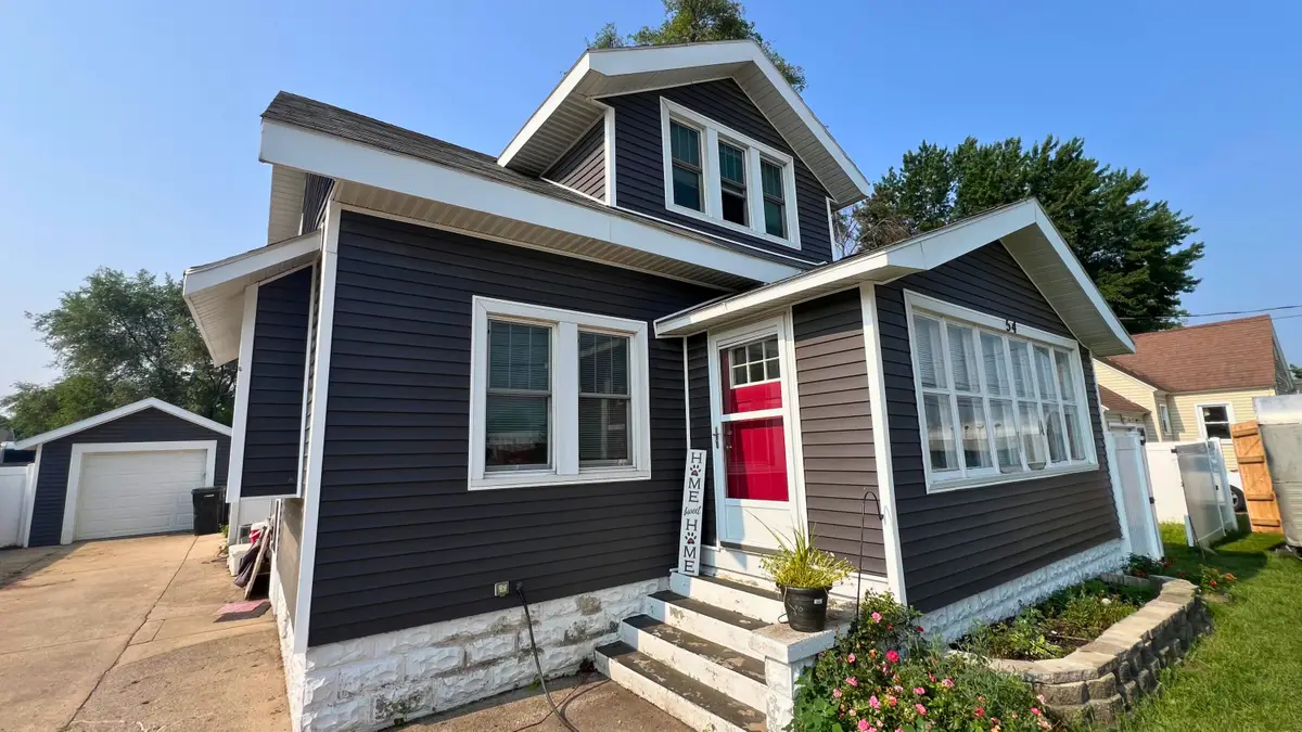 54 76th Street SW, Byron Township, MI 49548 - Image #1