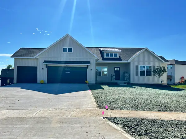 8285 Bauerridge Avenue, Jenison, MI 49428