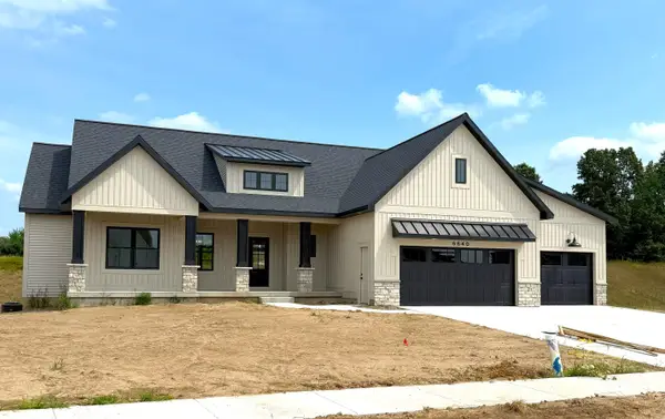 6640 Walnut Run Drive NE, Rockford, MI 49341