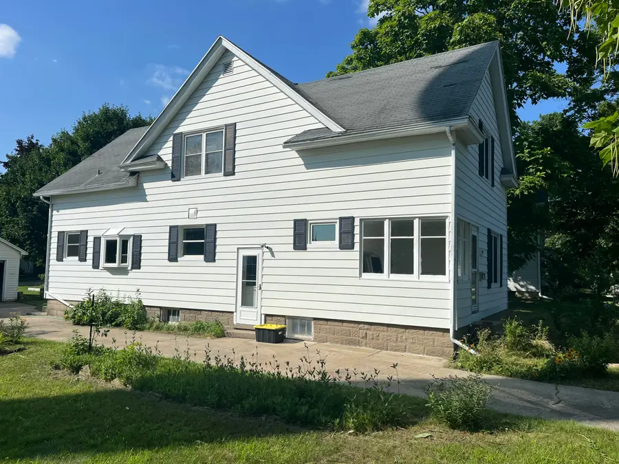 432 S Lincoln Street, Portland, MI 48875 - #2