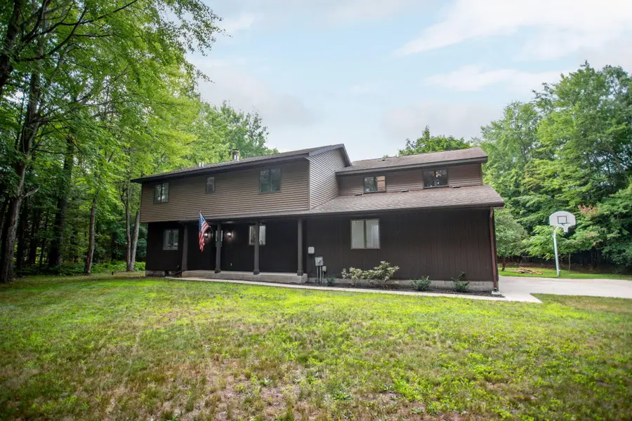 4983 W River Road, Muskegon, MI 49445 - Image #2