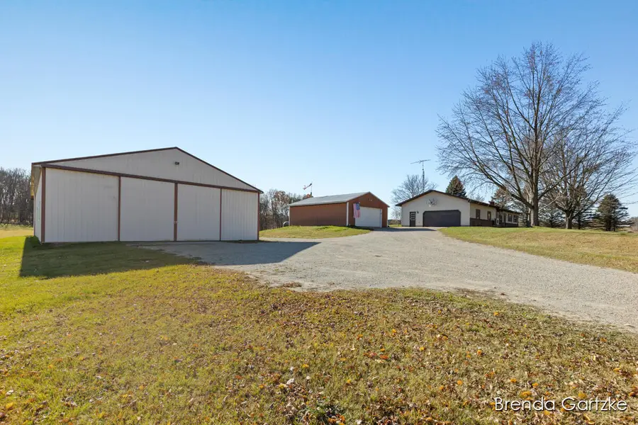 7480 E 5 Mile Road, White Cloud, MI 49349 - #2