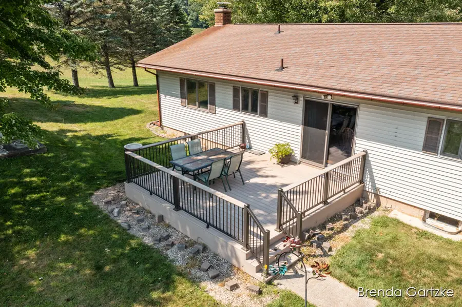 7480 E 5 Mile Road, White Cloud, MI 49349 - #3