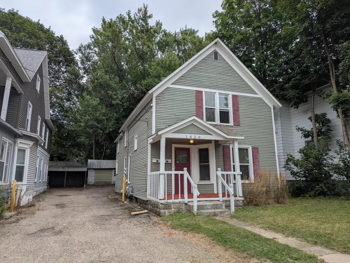 1420 Buffalo Avenue NE, Grand Rapids, MI 49505 - #1