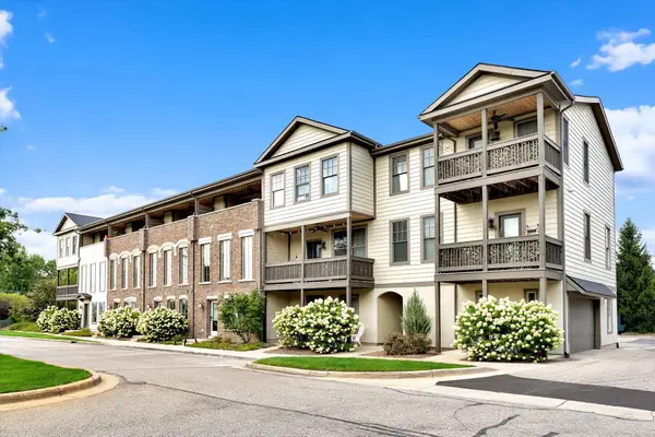 2078 Celadon Drive NE Unit: 92, GrandRapids, MI 49525