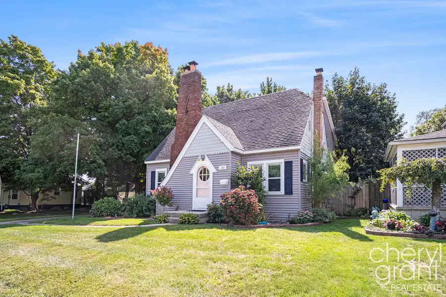 100 Colrain Street SW, Wyoming, MI 49548 - Image #2