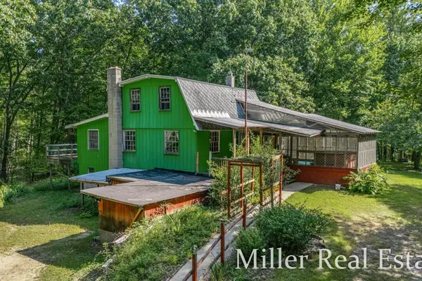 4233 Mud Lake Road, Bellevue, MI 49021