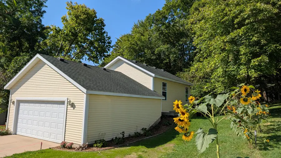 5819 Grand Oaks Drive NE, Plainfield, MI 49321 - Image #2