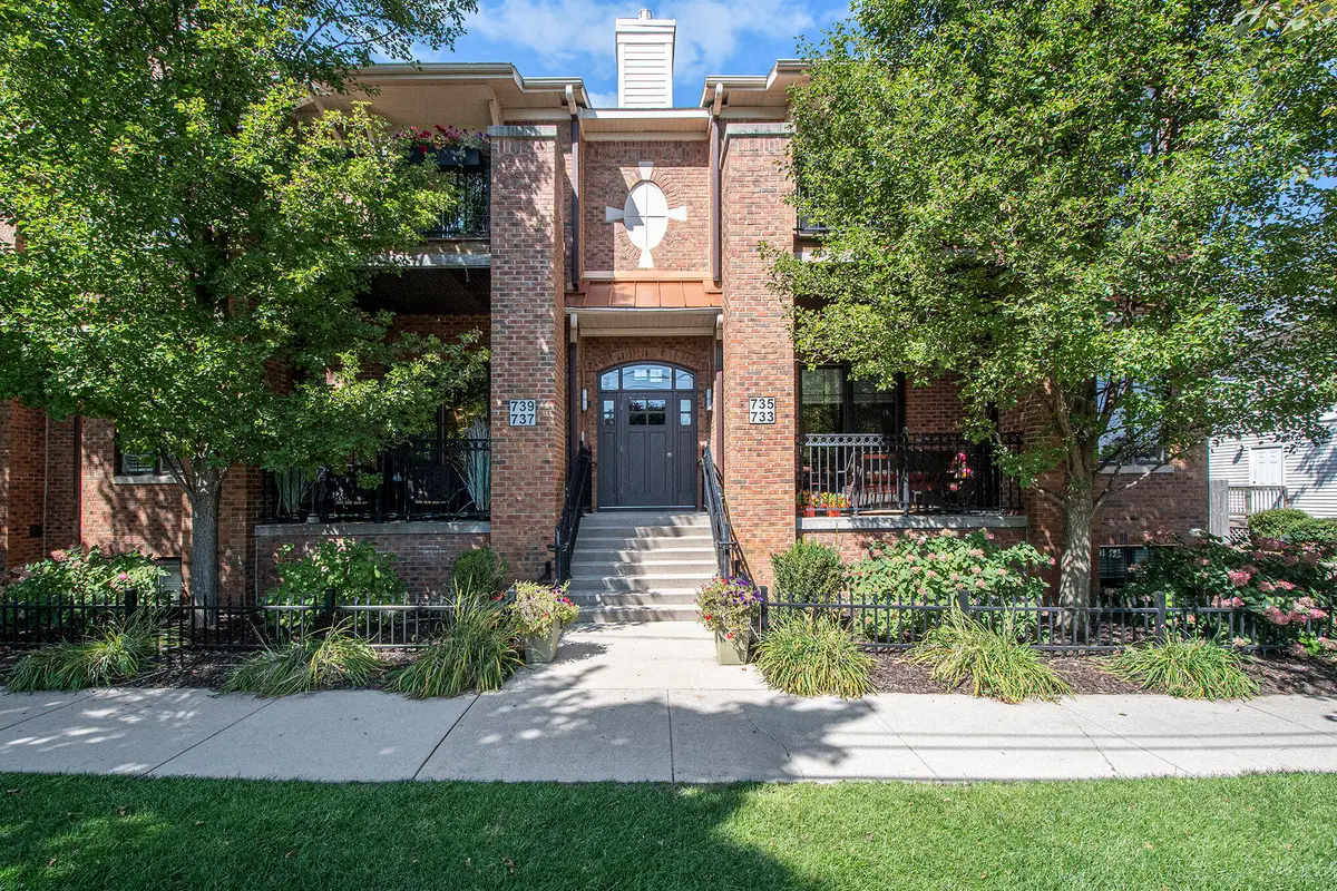 735 Bagley Avenue SE Unit: 8, East Grand Rapids, MI 49506 - Image #1