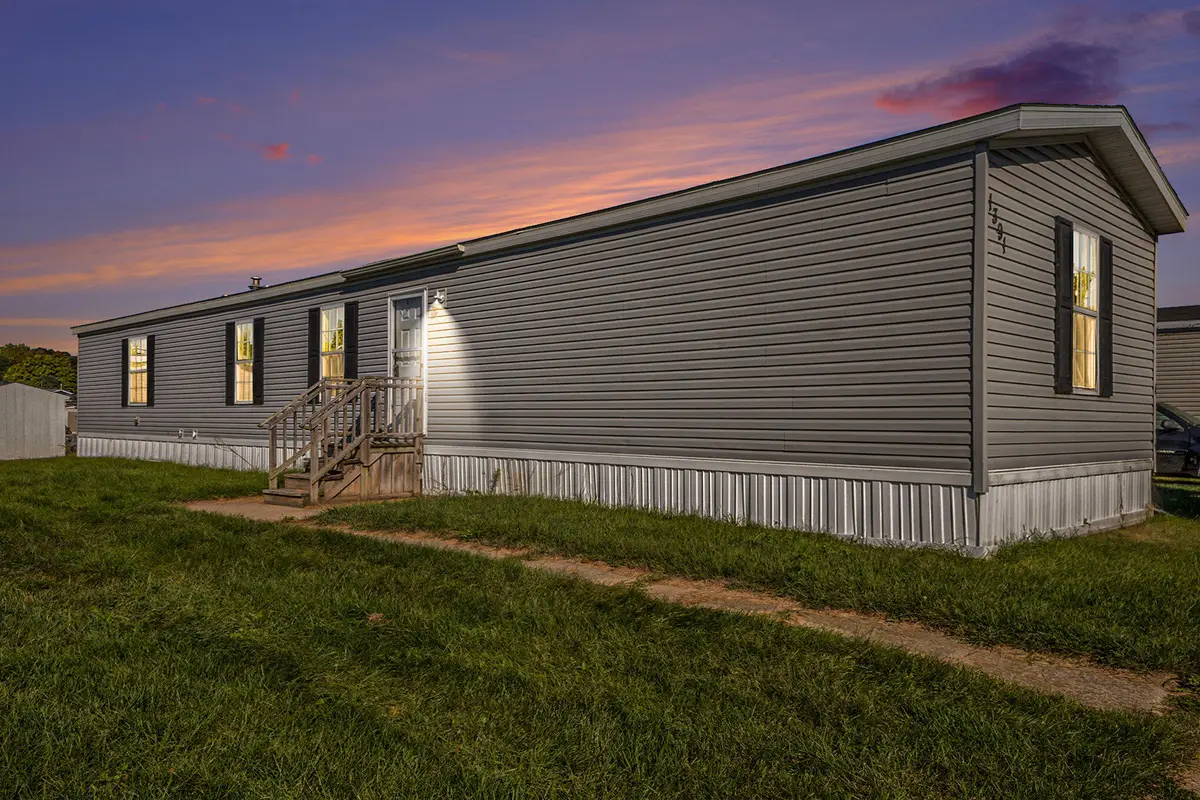 1391 Shadowridge Drive, Wayland, MI 49348 - Image #1