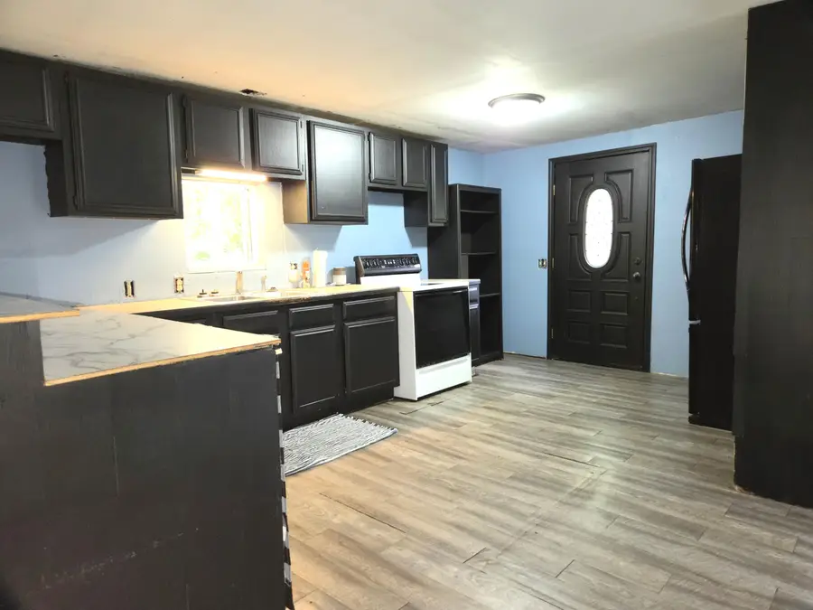 1060 Carmen Drive, Weidman, MI 48893 - Image #3