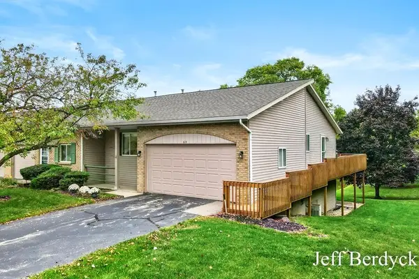 65 Grand Village Court Unit: 40, Grandville, MI 49418