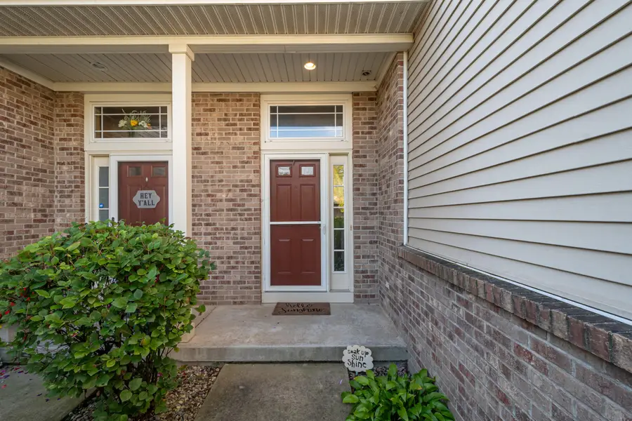 7485 Crooked Creek Drive SW, Cutlerville, MI 49315 - Image #2