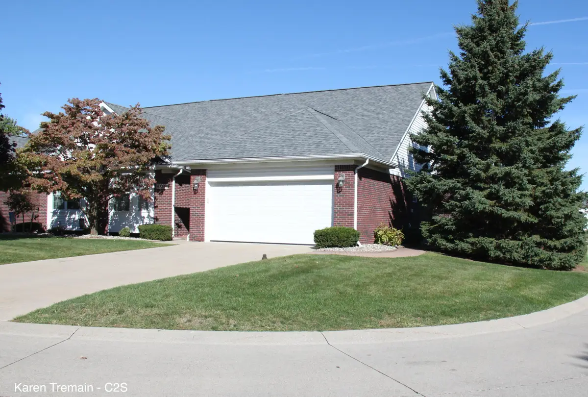44361 Mathison Drive, Sterling Heights, MI 48314 - Image #1