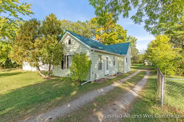 6316 Belmont Avenue NE, Belmont, MI 49306