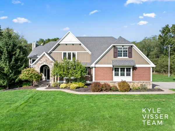 7943 Kirkwood Trail SE, Alto, MI 49302